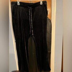 Black velour lounge pants